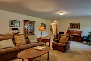 6065 Seamans Dr, Shorewood, MN 55331 - Photo 33
