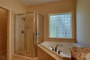 6065 Seamans Dr, Shorewood, MN 55331 - Photo 23
