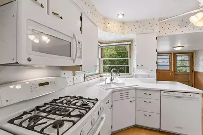 7105 W 23rd Street, Saint Louis Park, MN 55426 - Photo 9