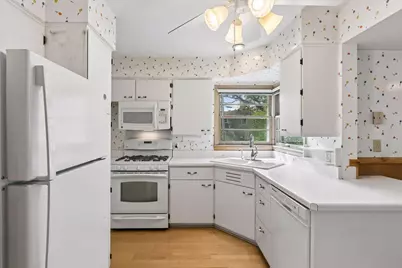 7105 W 23rd Street, Saint Louis Park, MN 55426 - Photo 7