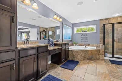 617 Eastgate Parkway, Mahtomedi, MN 55115 - Photo 29