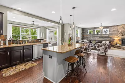 617 Eastgate Parkway, Mahtomedi, MN 55115 - Photo 13
