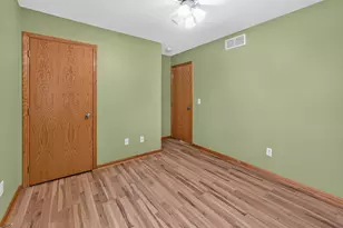 806 Marion Street Southeast, Isanti, MN 55040 - Photo 9