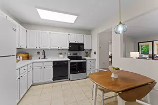 13411 Pepperwood Cir, Minnetonka, MN 55305 - Photo 29