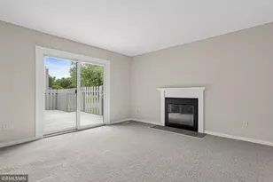 7654 Dunmore Rd, Woodbury, MN 55125 - Photo 5