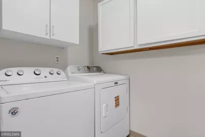 7654 Dunmore Road, Woodbury, MN 55125 - Photo 31