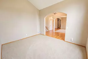 9756 211th St W, Lakeville, MN 55044 - Photo 9