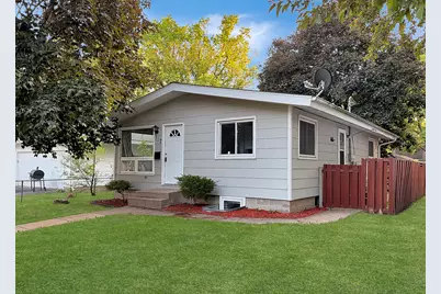 117 30th Avenue N, Saint Cloud, MN 56303 - Photo 1
