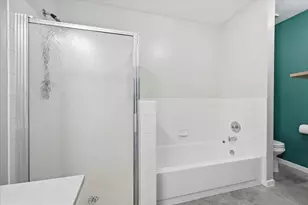 7477 W 110th St, Bloomington, MN 55438 - Photo 31