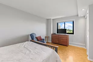 410 Groveland Ave, Minneapolis, MN 55403 - Photo 23