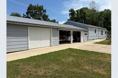 10923 Main Street, Glenville, MN 56036 - Photo 5