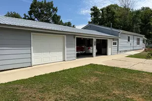 10923 Main St, Glenville, MN 56036 - Photo 5