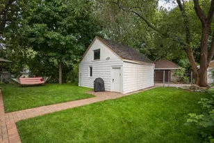 1648 Hillcrest Ave, Saint Paul, MN 55116 - Photo 37