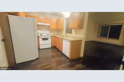 410 S Division St #1, Roberts, WI 54023 - Photo 9