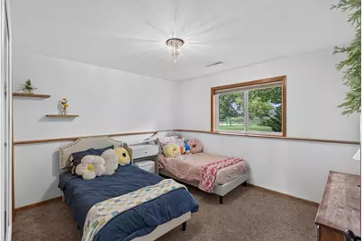932 E Orchard Street, Belle Plaine, MN 56011 - Photo 23