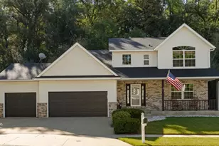 1008 Southern Woods Pl SW, Rochester, MN 55902 - Photo 1