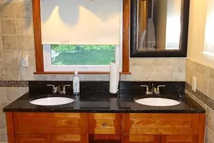 1627 Deerwood Dr, South Saint Paul, MN 55075 - Photo 15
