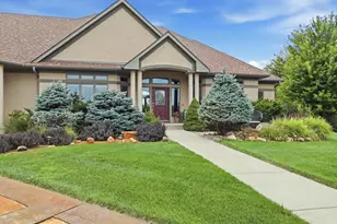 22720 Sweeney Ln, Lakeville, MN 55044 - Photo 7