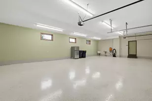 22720 Sweeney Ln, Lakeville, MN 55044 - Photo 57