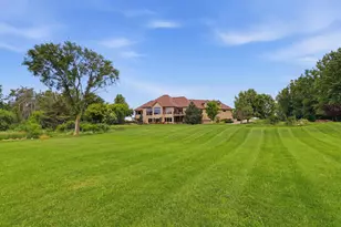 22720 Sweeney Ln, Lakeville, MN 55044 - Photo 75