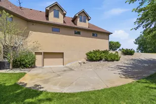 22720 Sweeney Ln, Lakeville, MN 55044 - Photo 65