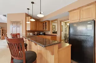 22720 Sweeney Ln, Lakeville, MN 55044 - Photo 47
