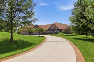22720 Sweeney Ln, Lakeville, MN 55044 - Photo 1