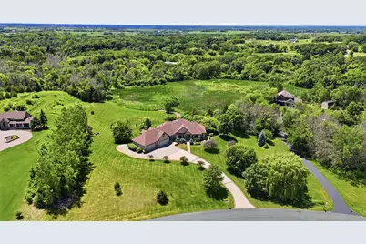 22720 Sweeney Lane, Lakeville, MN 55044 - Photo 5