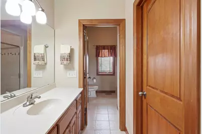 22720 Sweeney Lane, Lakeville, MN 55044 - Photo 35