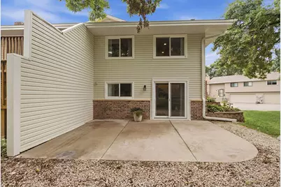 12095 71st Place N, Maple Grove, MN 55369 - Photo 5