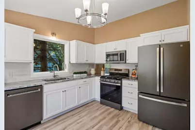 1941 Berkshire Drive, Eagan, MN 55122 - Photo 5