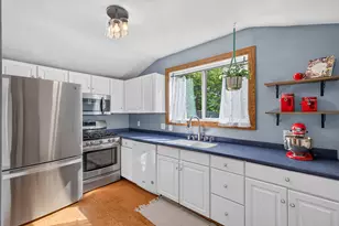 517 Sidney St E, Saint Paul, MN 55107 - Photo 15
