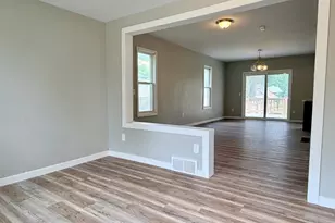 600 Strait Ave, Worthington, MN 56187 - Photo 3