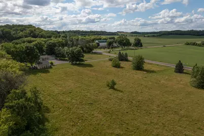 242 County Road Ss, River Falls, WI 54022 - Photo 11