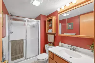 893 Marnie Cir S, Maplewood, MN 55119 - Photo 37