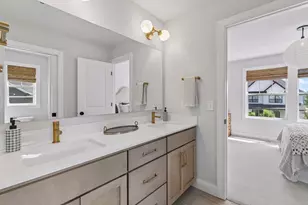 16497 Duluth Trl, Lakeville, MN 55044 - Photo 47