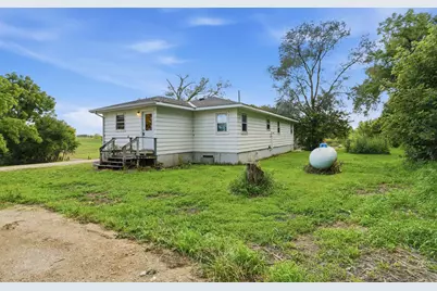 6308 60th Street NE, Spicer, MN 56288 - Photo 5