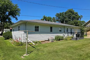 507 S Elm St, Lamberton, MN 56152 - Photo 29