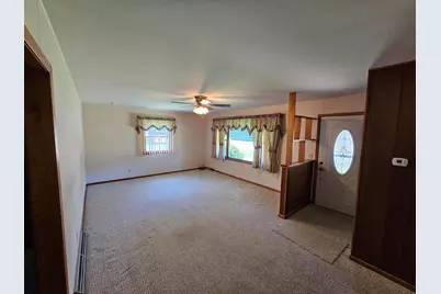 507 S Elm Street, Lamberton, MN 56152 - Photo 11