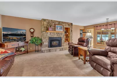 2305 NE Country Club Dr, Willmar, MN 56201 - Photo 33