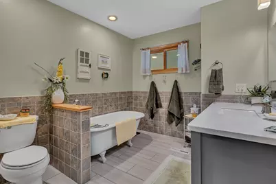 2305 NE Country Club Dr, Willmar, MN 56201 - Photo 51
