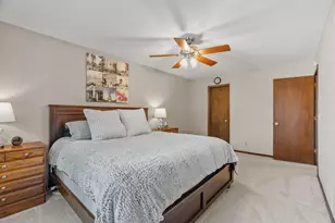 4656 Ridge Cliff Dr, Eagan, MN 55122 - Photo 9