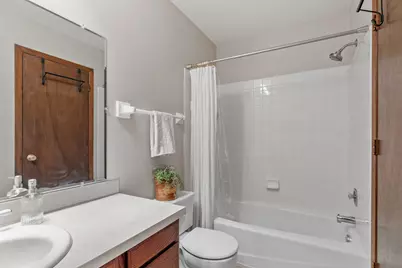 4656 Ridge Cliff Drive, Eagan, MN 55122 - Photo 13