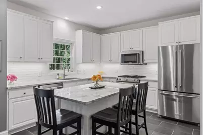2710 Itasca Avenue S, Saint Mary's Point, MN 55043 - Photo 5
