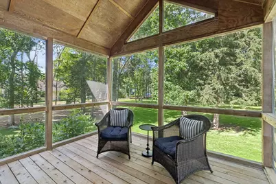 2710 Itasca Avenue S, Saint Mary's Point, MN 55043 - Photo 3