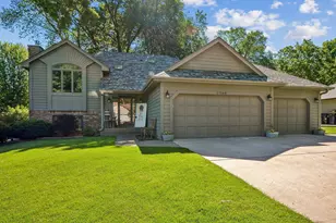 17160 Hamilton Dr, Lakeville, MN 55044 - Photo 3