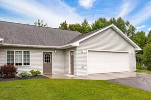 20 Michele Ln, Esko, MN 55733 - Photo 1