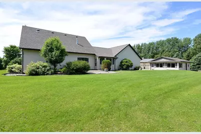 18000 Us-10 Highway, Hawley, MN 56549 - Photo 11