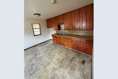 522 E 2nd Street N, Truman, MN 56088 - Photo 7