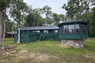 210 Oak Rd, Warroad, MN 56763 - Photo 7